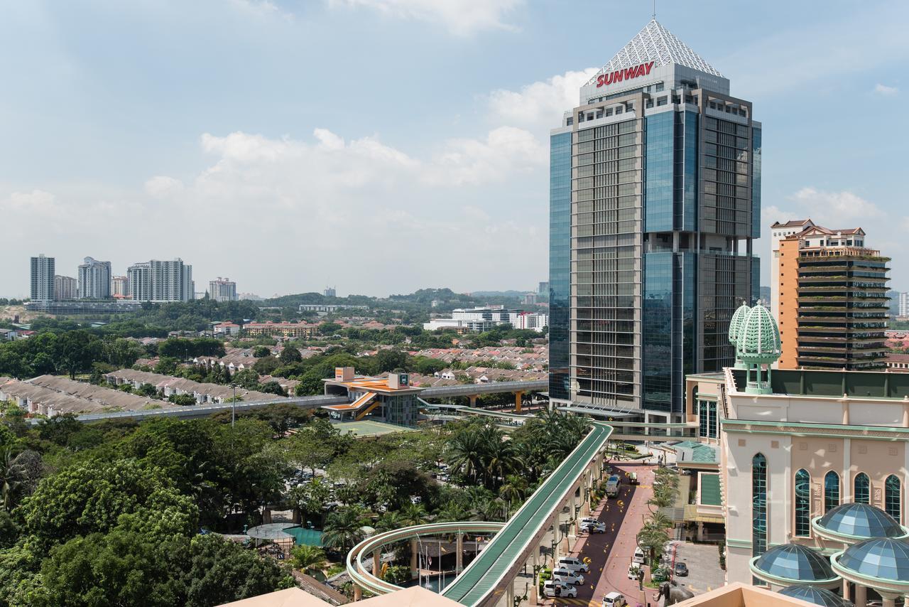 W Studio Resort Suites Petaling Jaya Εξωτερικό φωτογραφία