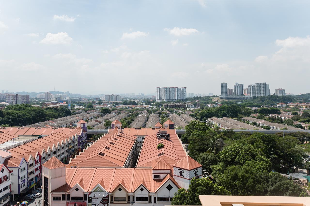W Studio Resort Suites Petaling Jaya Εξωτερικό φωτογραφία